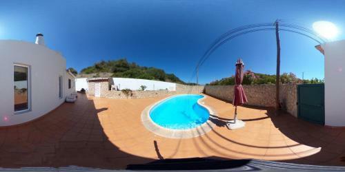 Lagos Country Villa With Pool By Homing