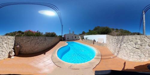 Lagos Country Villa With Pool By Homing