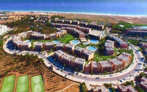 Salgados Apartment - Beach & Pool