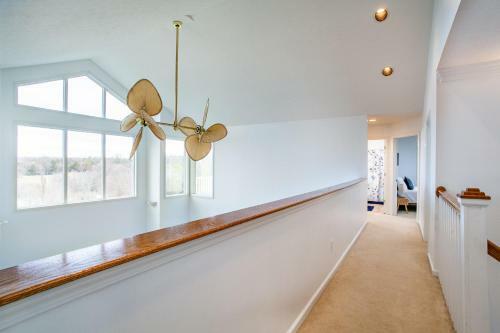 Sunny Ridge - Hot Tub, Gym, Jacuzzi Tub, Game Room