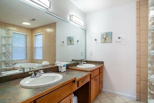 Sunny Ridge - Hot Tub, Gym, Jacuzzi Tub, Game Room
