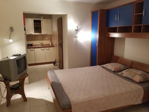 Danyja Apartments