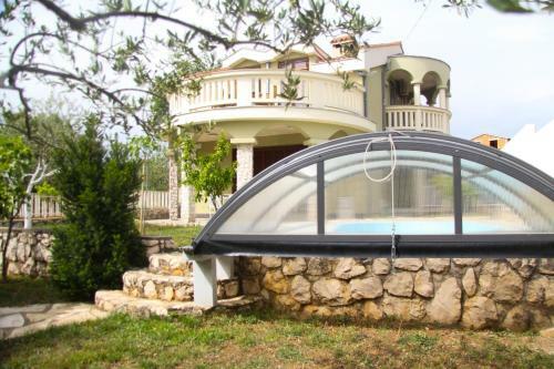 Villa Lusi House