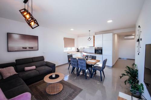 Luxury Apartments Melina