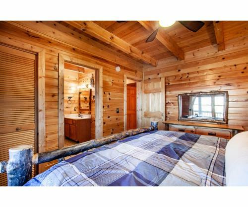 Moosehead Lodge - View, Community Pool, Game Room