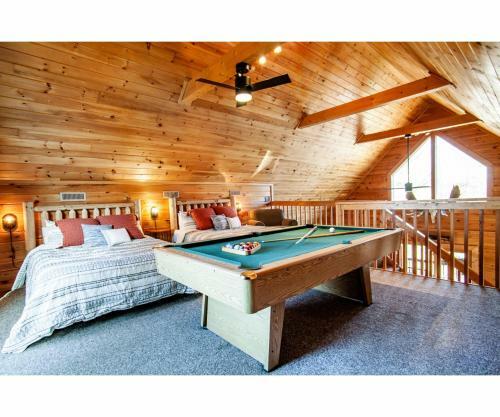 Moosehead Lodge - View, Community Pool, Game Room