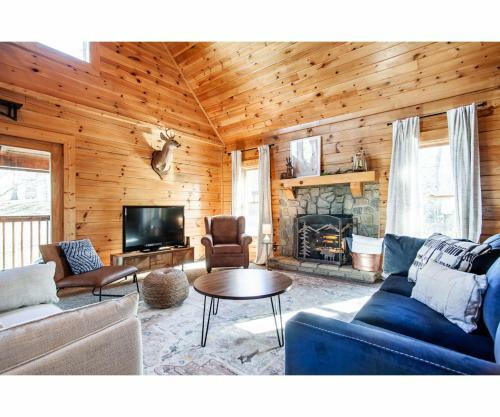 Moosehead Lodge - View, Community Pool, Game Room