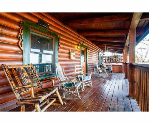 Moosehead Lodge - View, Community Pool, Game Room