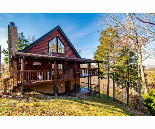 Moosehead Lodge - View, Community Pool, Game Room