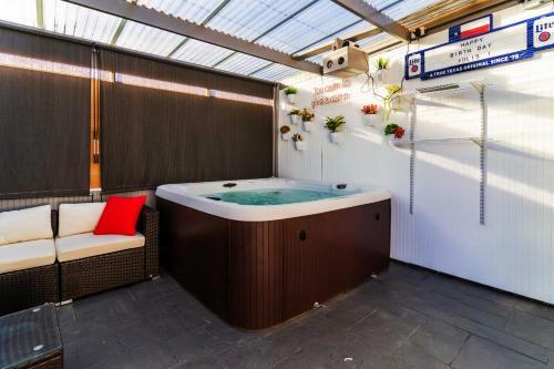 Apartamento Instagrammable Luxury Home With Hot Tub