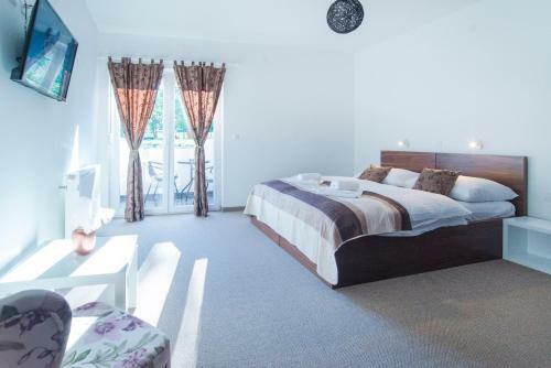 Hostal Black Queen Guesthouse