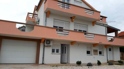 Apartamento Sunny Place ?uto