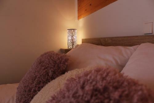 Hostal Neda Holiday House