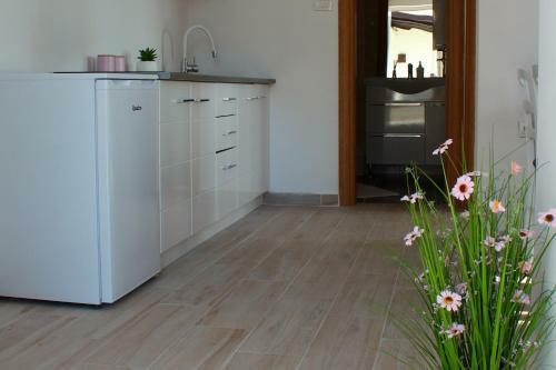 Hostal Neda Holiday House