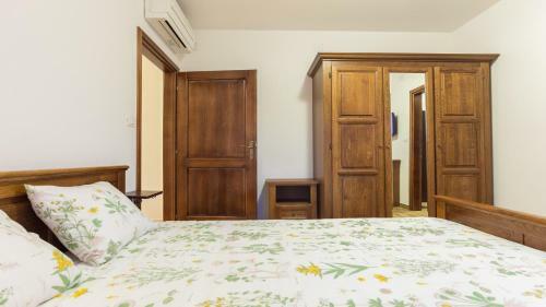 Hostal Villa Elida