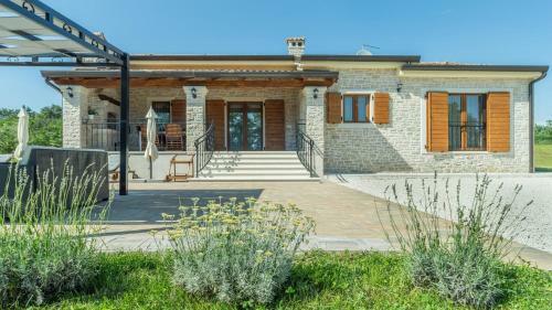 Hostal Villa Elida