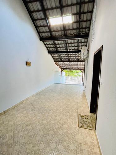 Casa Agrad�vel Com Excelente �rea Gourmet.