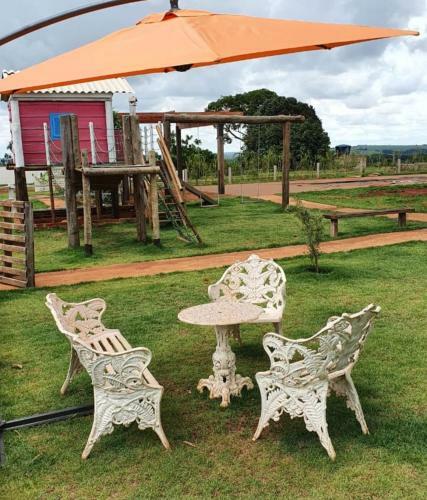 Ch�cara Area Lazer Piscina E Playground