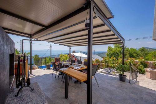 Holiday Home In Hreljin 39447