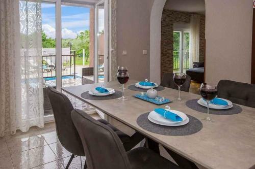 Holiday Home In Belavici/istrien 33649