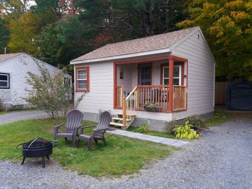 Valley Brook Cottages And Cabins