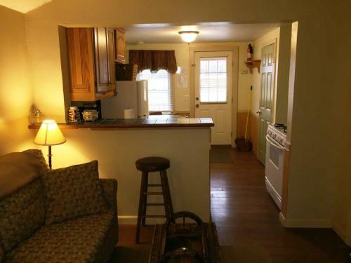 Valley Brook Cottages And Cabins