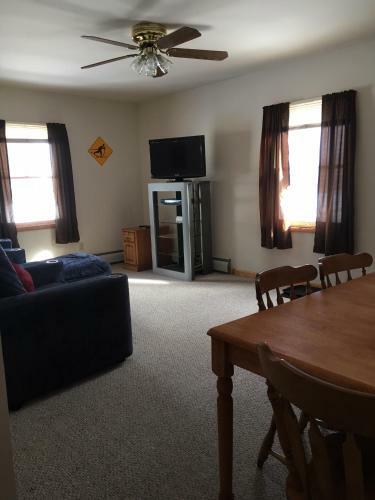 Gilcrest Cottages And Motel