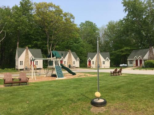 Gilcrest Cottages And Motel