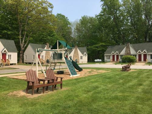 Gilcrest Cottages And Motel
