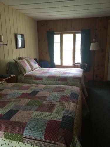 Gilcrest Cottages And Motel