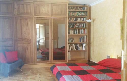 Holiday Home Chemin De La Roque