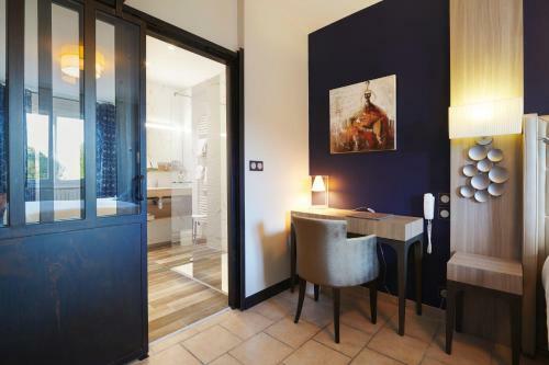 Hotel Auberge Du Pont Du Chalon