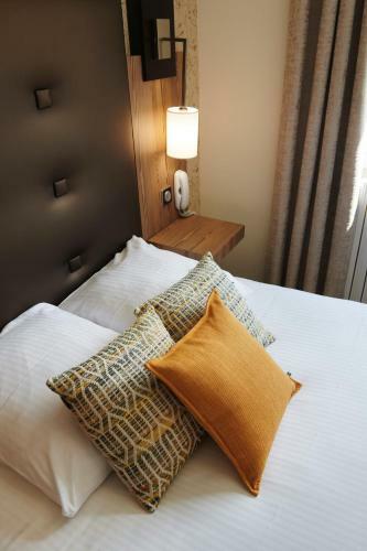 Hotel Auberge Du Pont Du Chalon