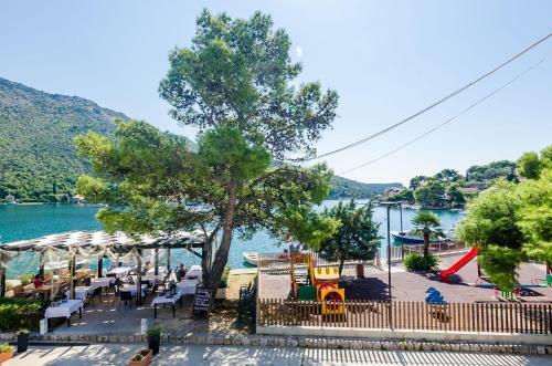 Apartamento Villa Leona V1