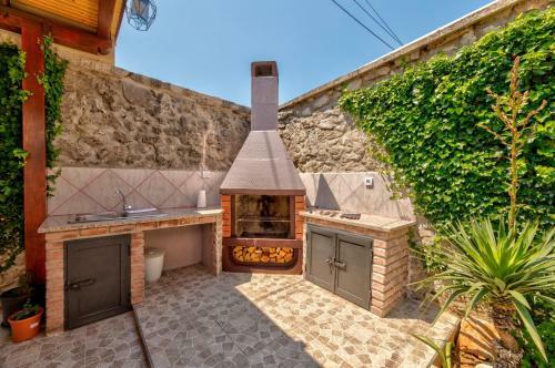 Holiday House Sea Valley