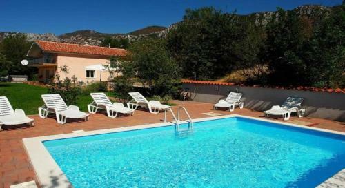 Villa Lara