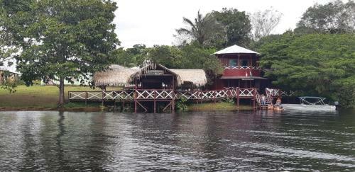 Hostal Vista Do Lago Jungle Lodge