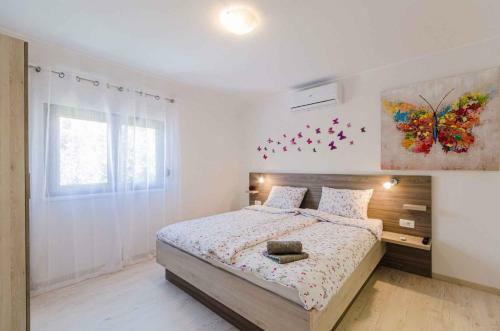 Holiday Home In Grizane 39484