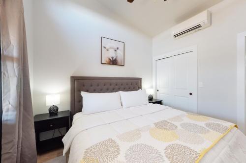 River's Edge Cottages - Mimosa