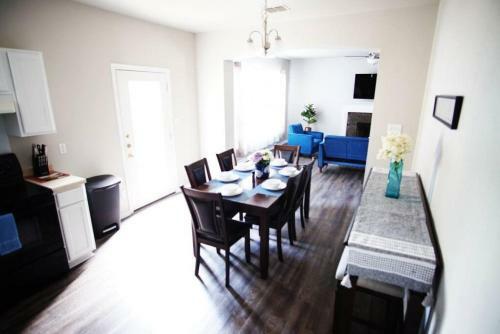 Sun Light Kissed Home Vacation Friendly Abode