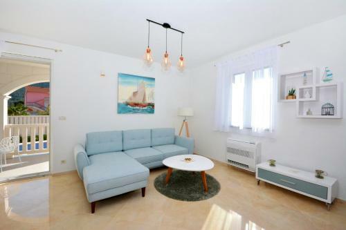 Villa Authentica