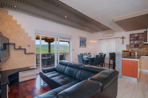 Holiday Home Mateovi Dvori