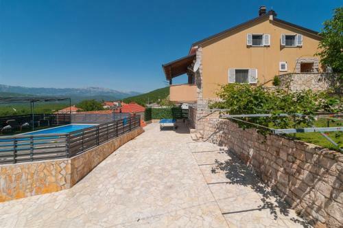 Holiday Home Mateovi Dvori
