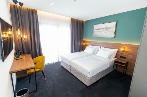 Hostal Boutique Rooms 76