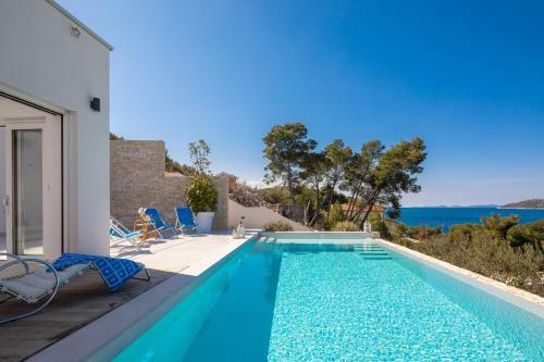 Villa Nensi