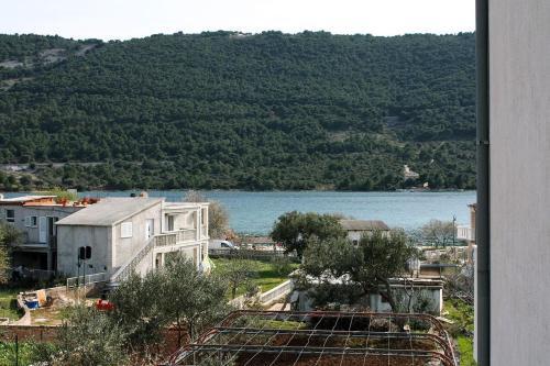 Apartments With A Parking Space Grebastica, Sibenik - 4866