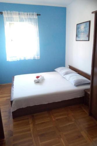 Apartments With A Parking Space Grebastica, Sibenik - 4866