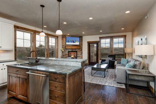 North Vista Haven Unit 101
