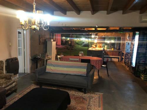 Hermosa Casa Con Pileta En B Privado