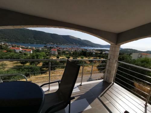 Apartments Mare